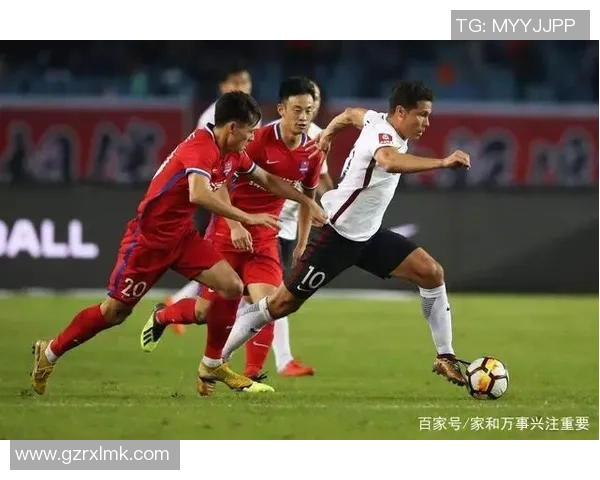 德国球星观看中国足球比赛并发表精彩见解引发热议 德国球星观看中国足球比赛并发表精彩见解引发热议