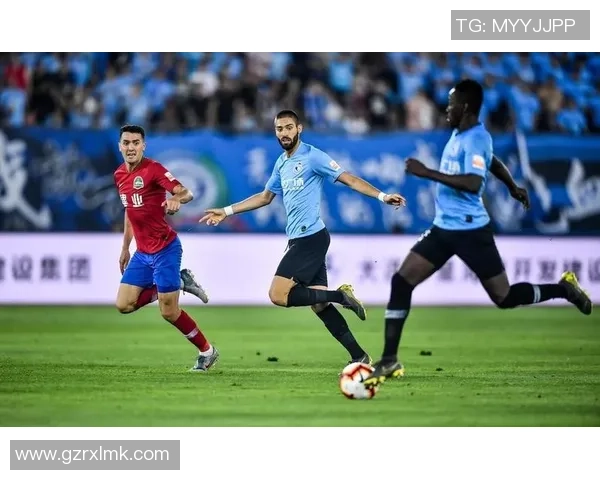 比利时足球明星卡拉斯科的成长历程与球场风采分析