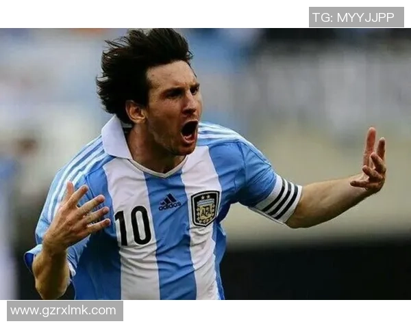 足球平足球星：盘点全球最具影响力的足球人物及其背后的传奇故事